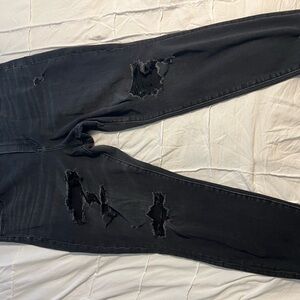 Black Distressed Jeans